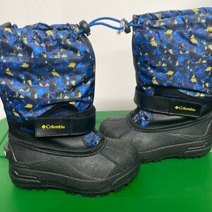 Waterproof Columbia kids snow boot